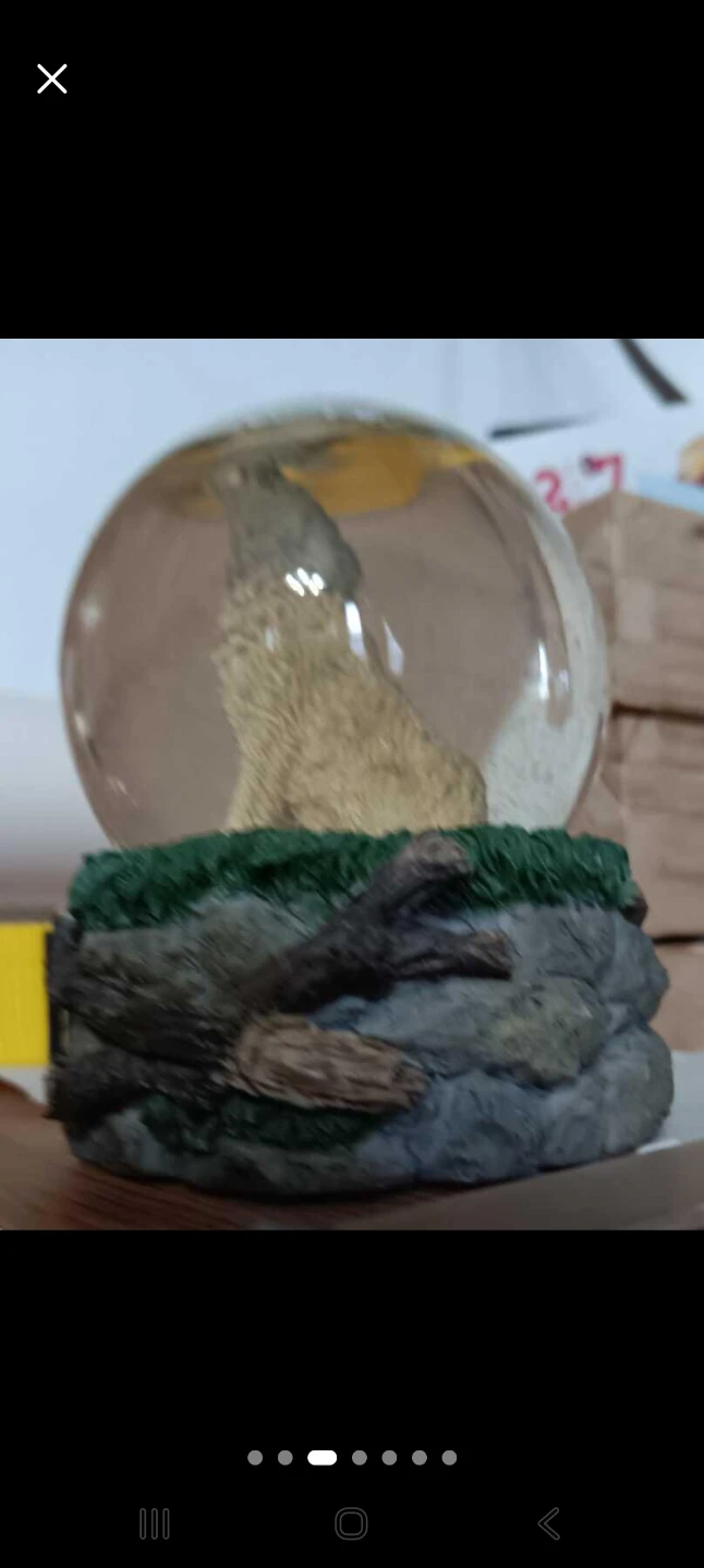 Wolf Waterball Snow Globe - photo 3
