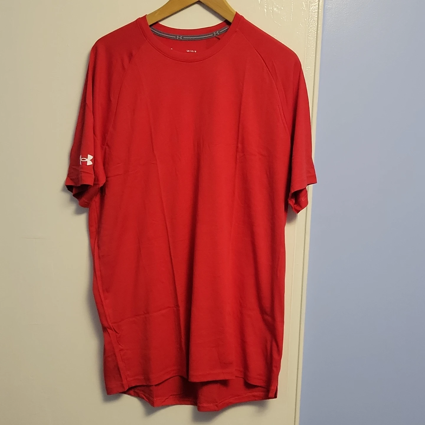 Under Armour Red T-Shirt - photo 2
