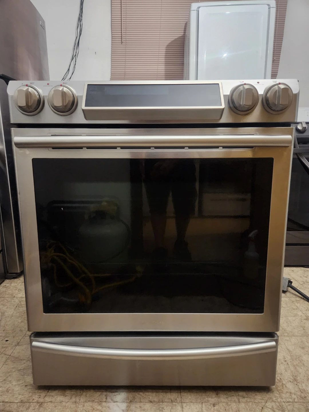 LG Electric Range with Smooth Top
