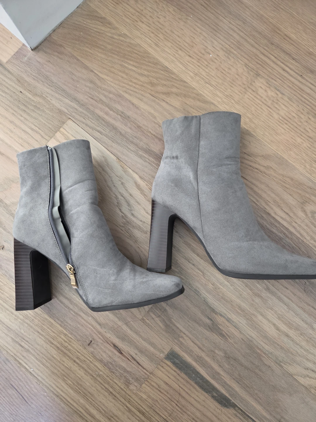 JUSTFAB Grey Suede Ankle Boots