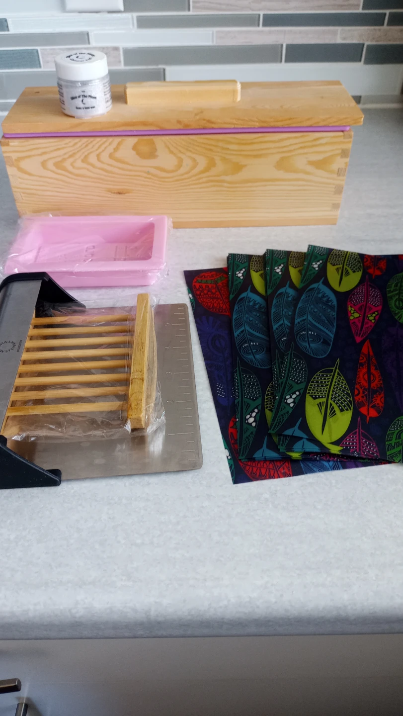 DIY SOAP MAKING KIT