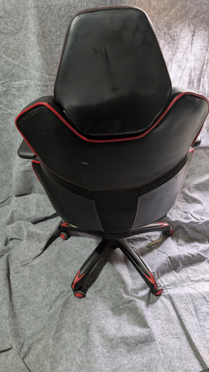 Black and Red Gaming Chair - photo 2