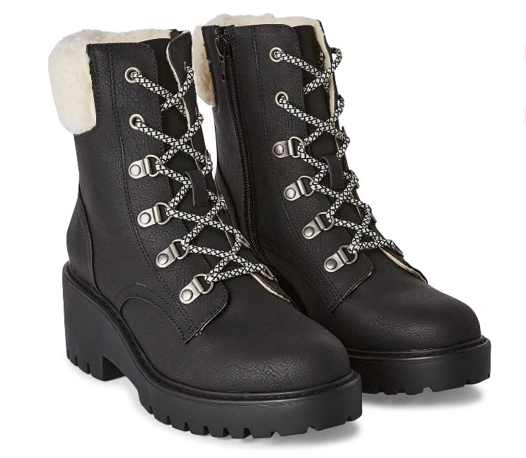 Time and Tru Women's Meghan Boots - Black Size 8