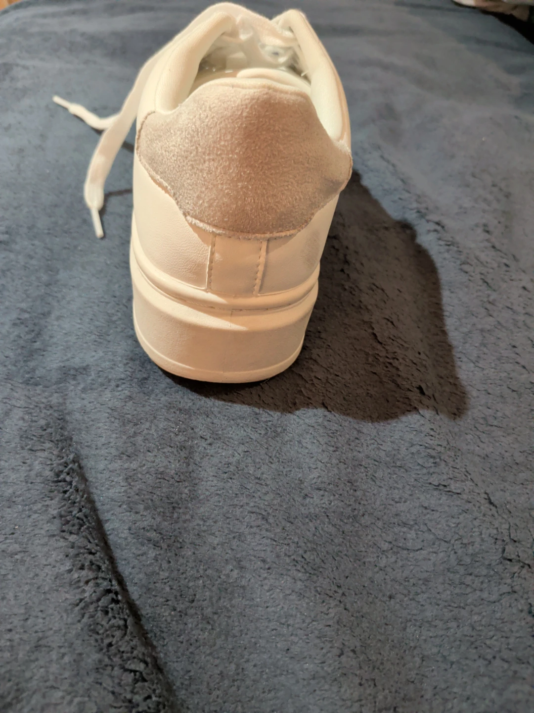 A New Day White Sneakers size 7.5 women's - photo 2