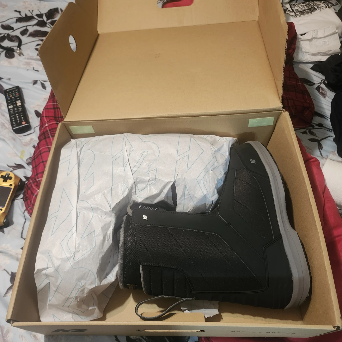 K2 snowboarding  boots new - photo 2