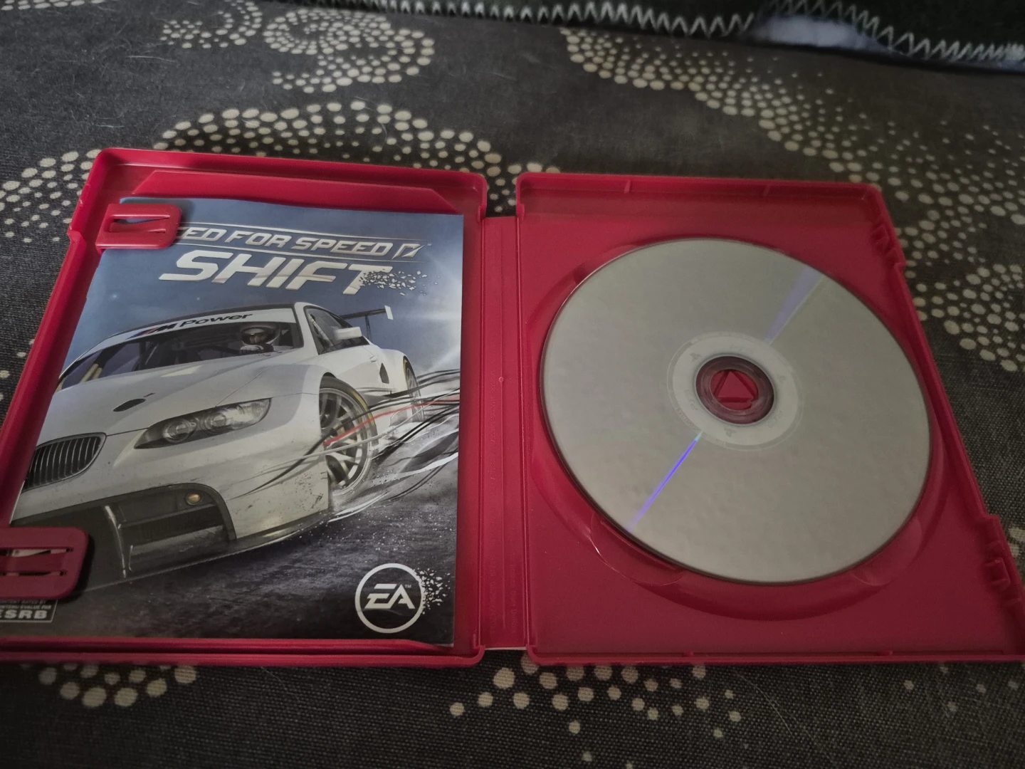 Need for Speed: Shift - Greatest Hits (PS3) - photo 3