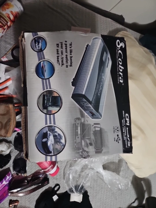 Cobra CPI 2500W Power Inverter - photo 5