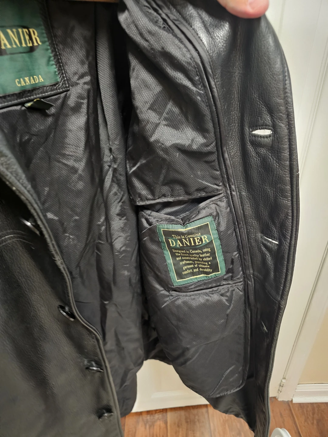 Danier Black Leather Jacket - Size L - photo 2