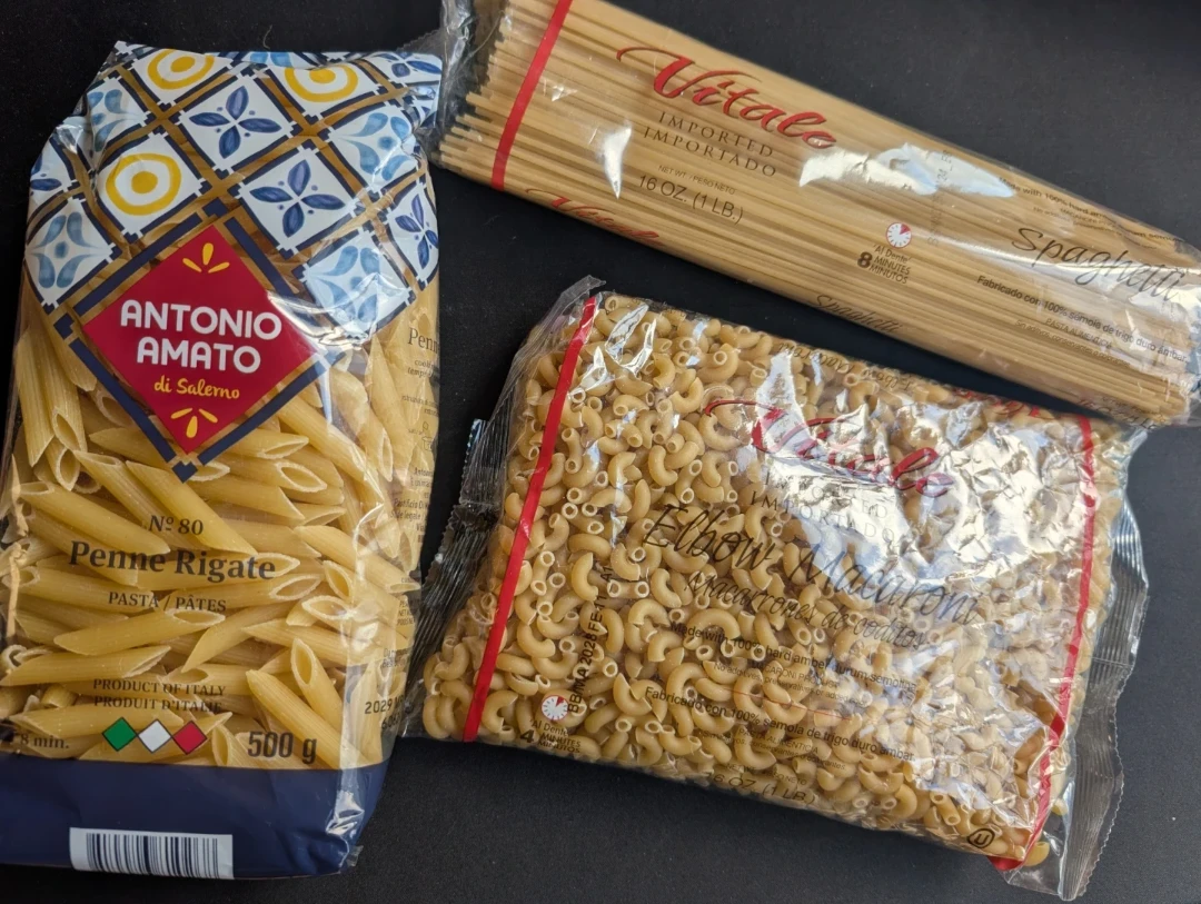 Assorted Pasta: Penne Rigate, Elbow Macaroni, Spaghetti