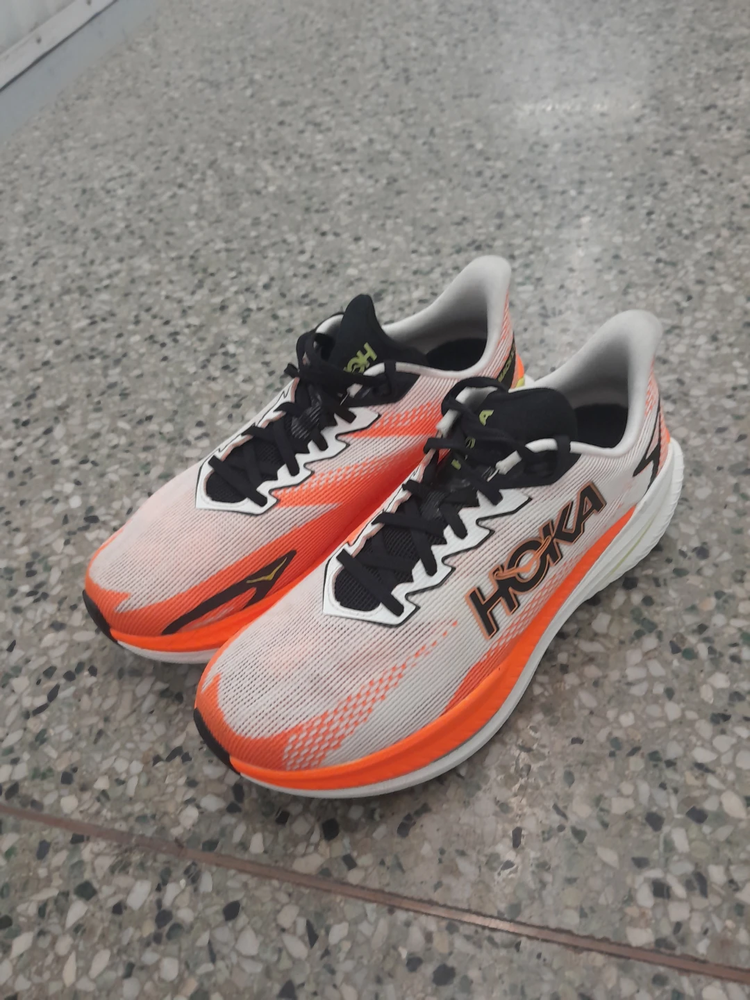 HOKA Mach 5 Running Shoes - Orange/White Men's Size  10.5 - photo 4