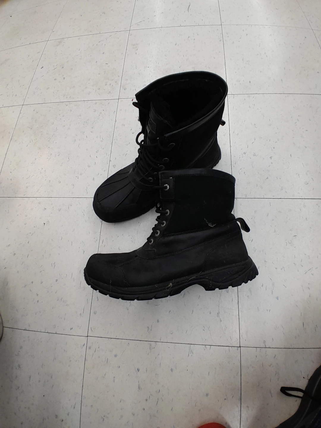 Black Winter Boots Original UGG Men's Size  11.5 - photo 2