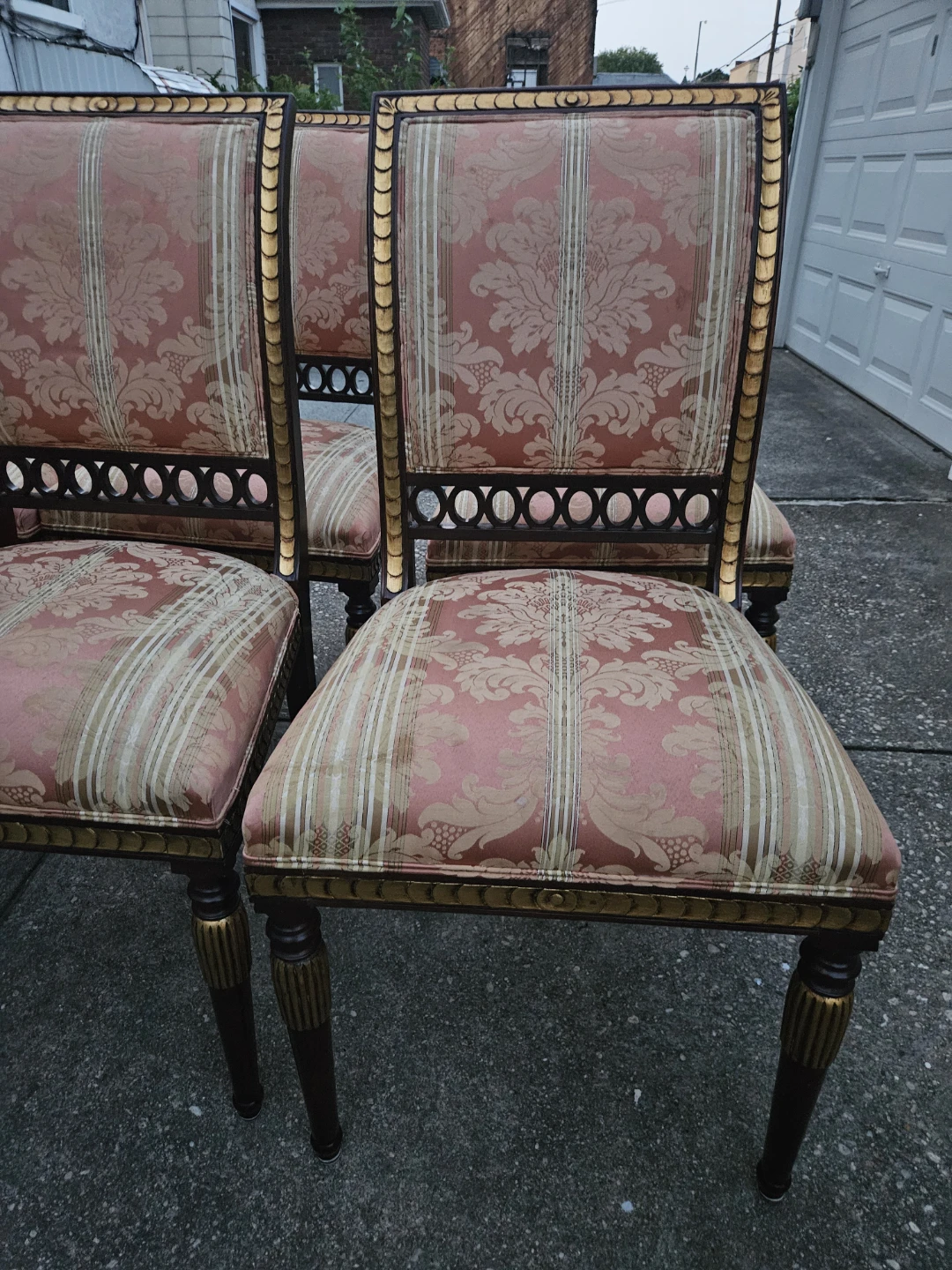 8 beautiful expensive custom made chairs - photo 2