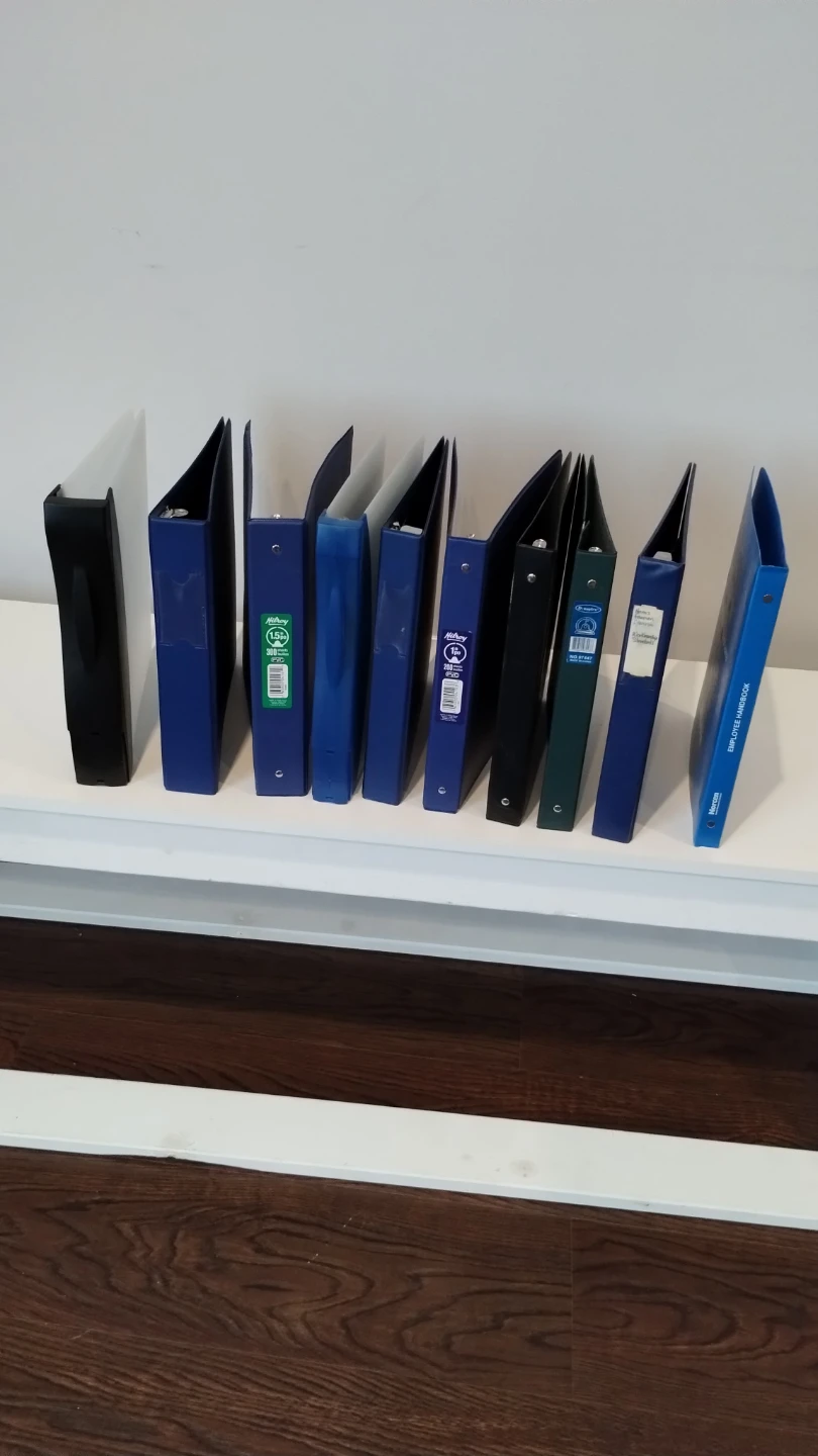 Assorted Ring Binders - photo 2