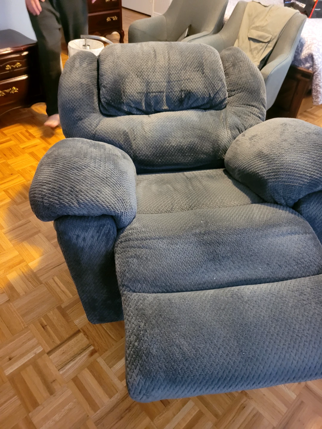 Gray Recliner The Brick - photo 2