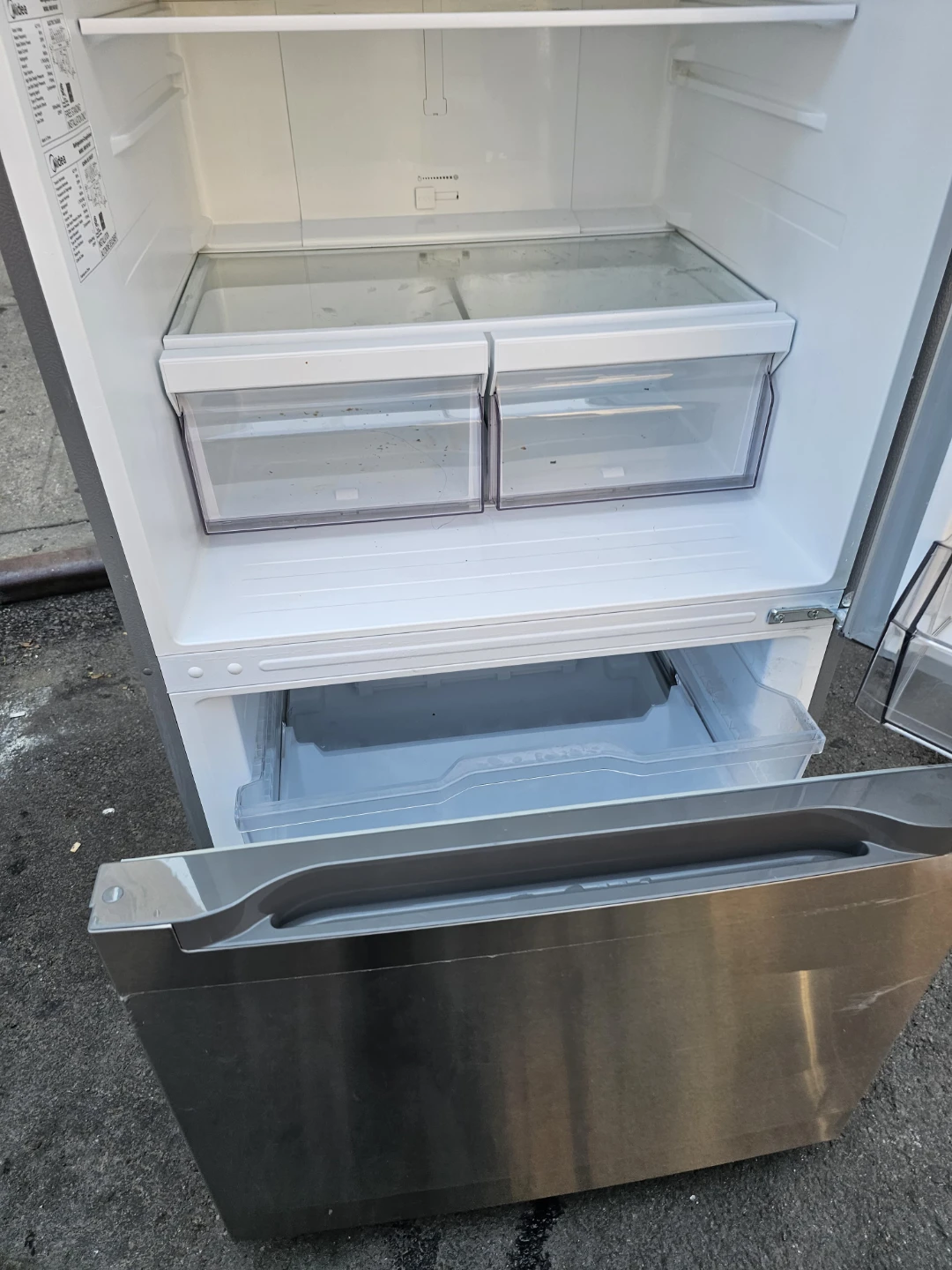 Vissani 30in Stainless steel bottom freezer refrigerator - photo 3