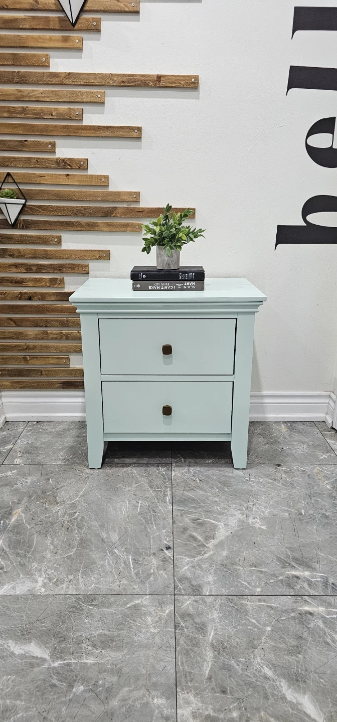 Nightstand - photo 3