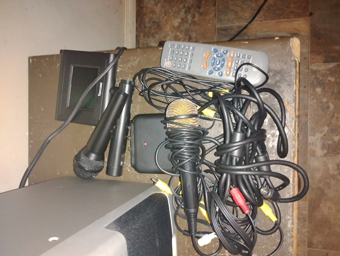 Venture Karaoke CD+G DVD Player with Microphones - photo 2