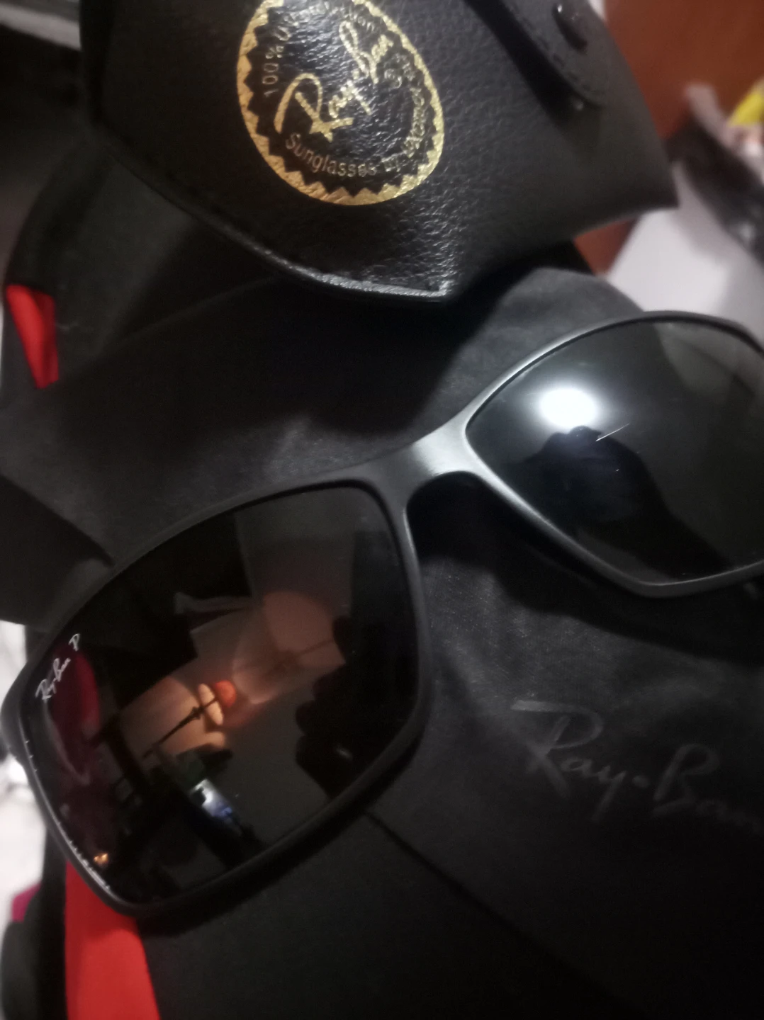 Ray-Ban RB 4179 polarized sunglasses in black