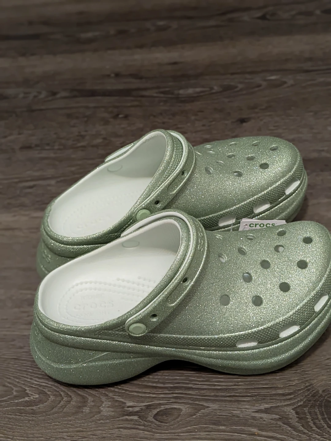 Crocs