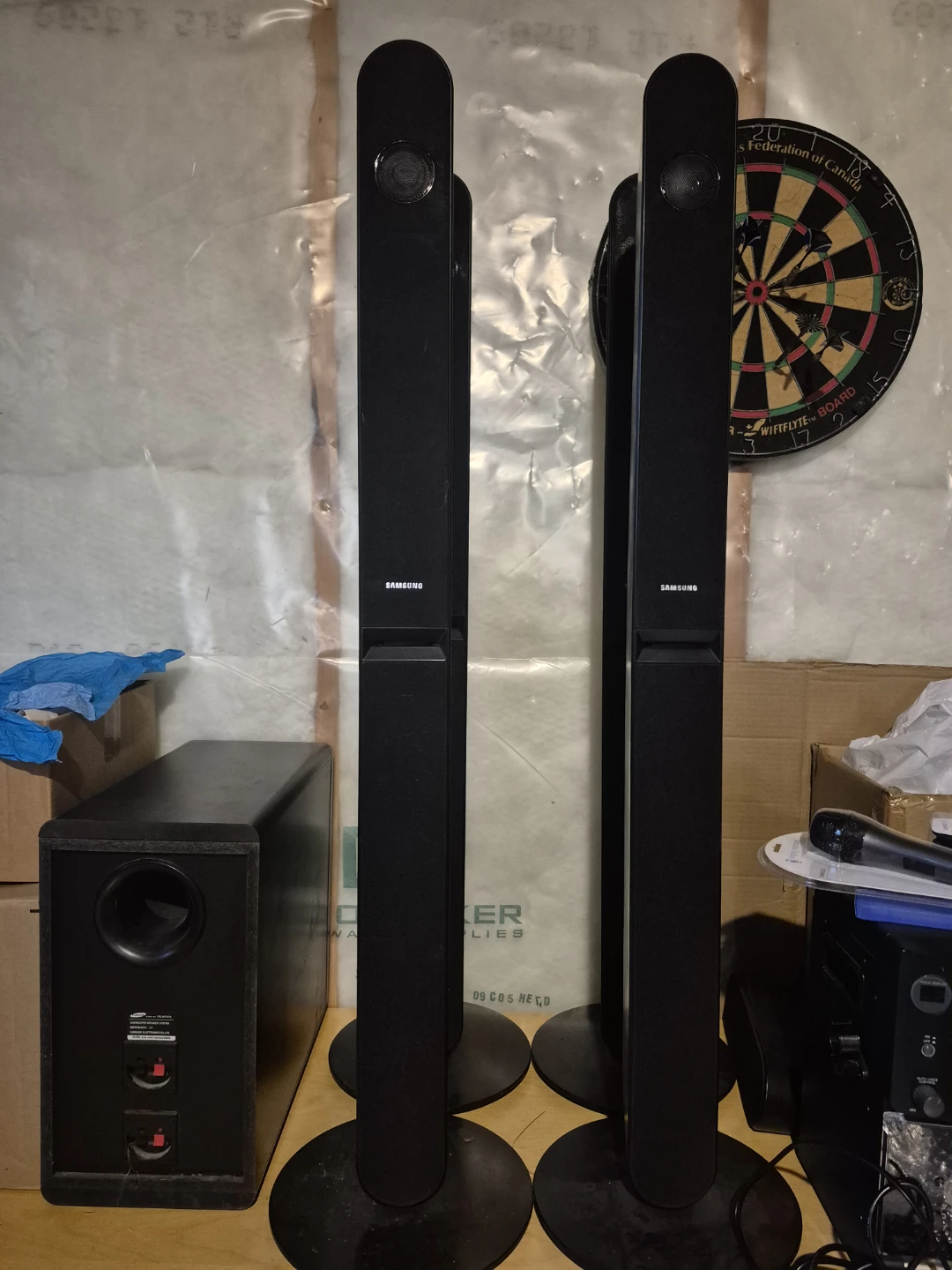 Samsung Surround Sound System with Subwoofer - photo 2
