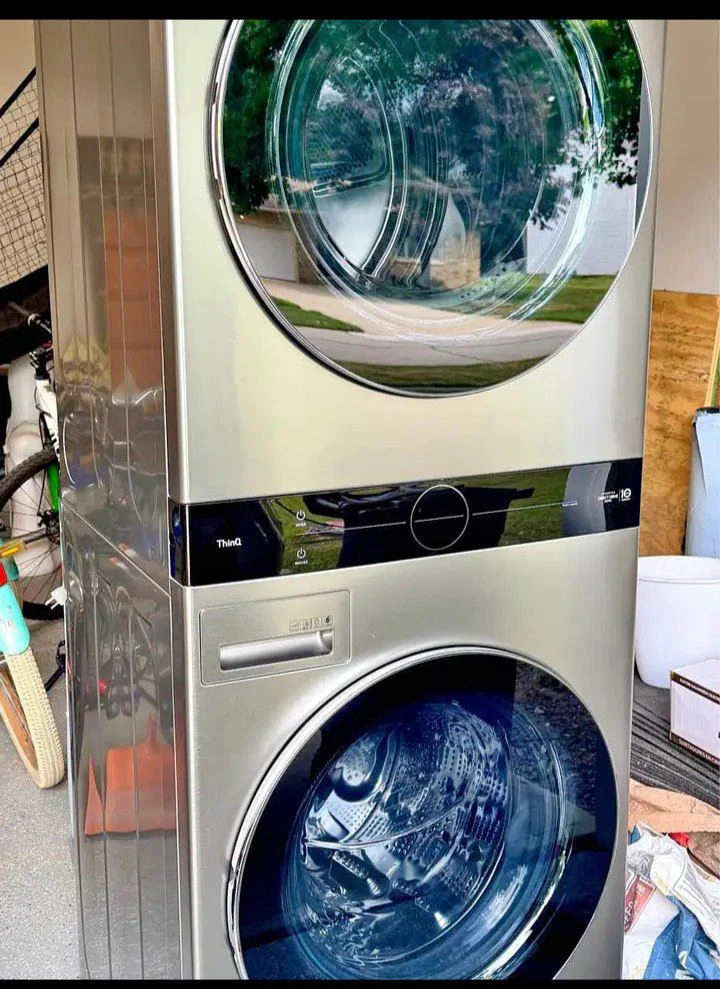 LG Stackable Washer and Dryer Set