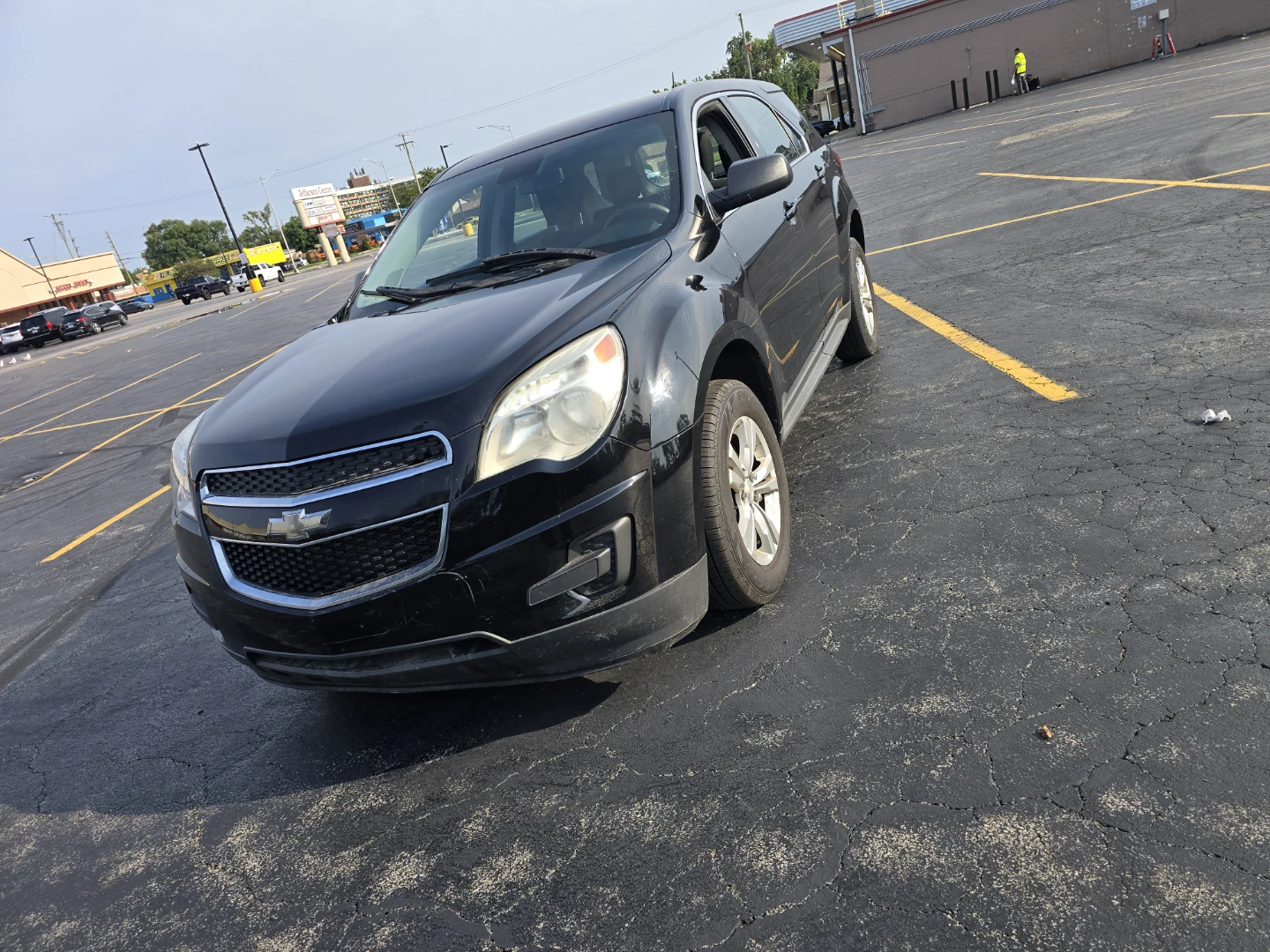 Black Chevrolet Equinox SUV - photo 4