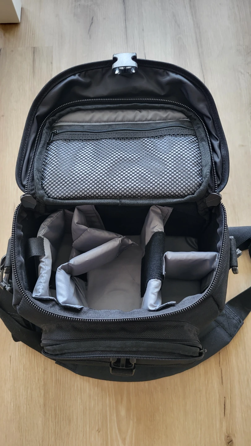 Canon Camera Bag - photo 2