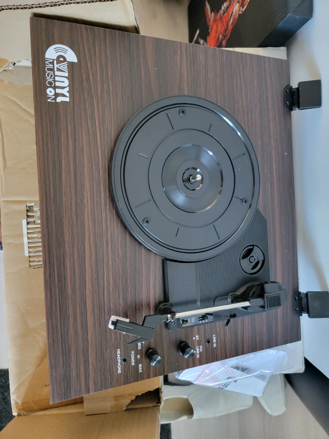 Vinyl Music On Vintage Turntable VM0-008 - photo 2