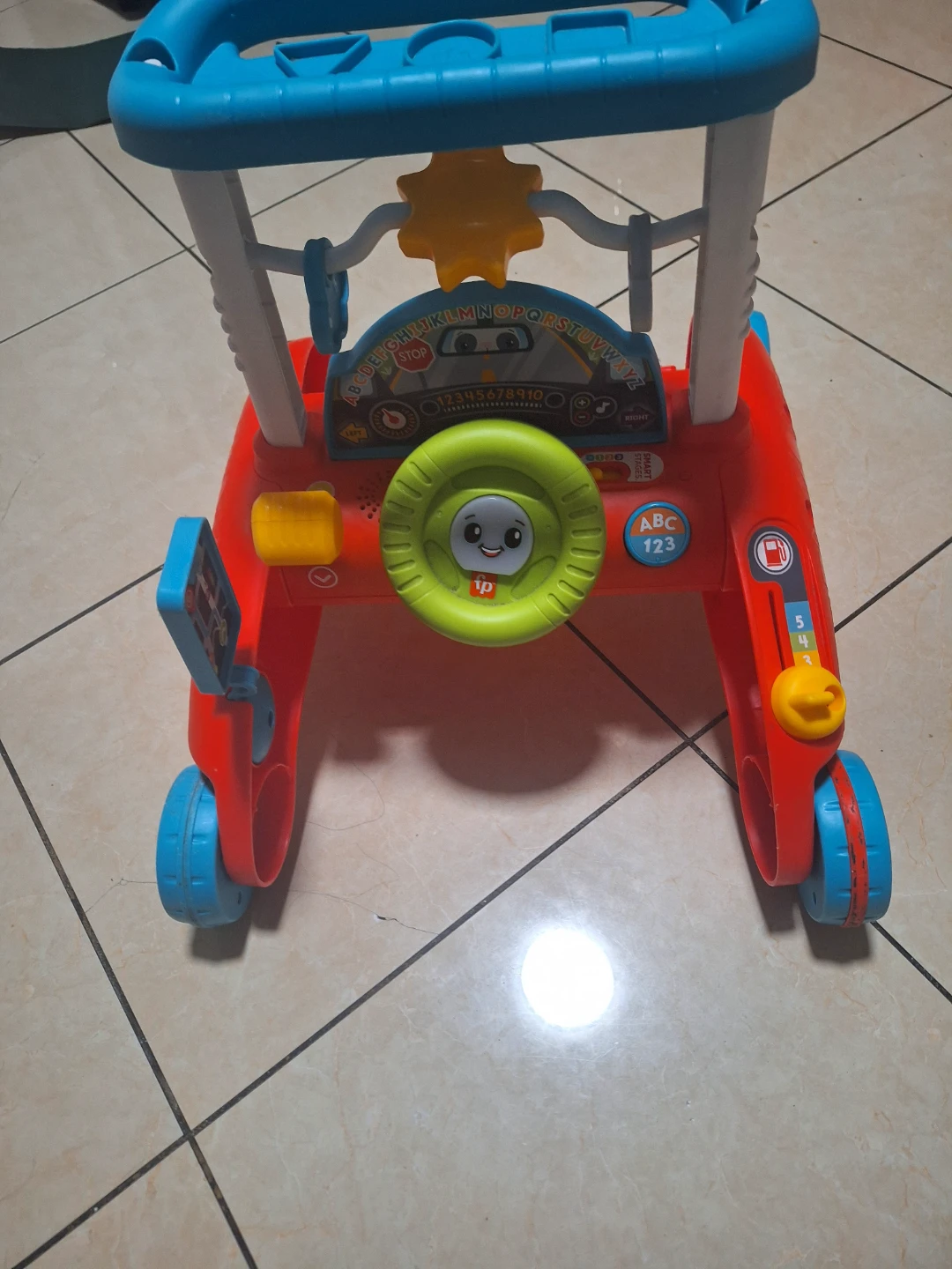 Fisher-Price Laugh & Learn Smart Stages Walker - photo 2