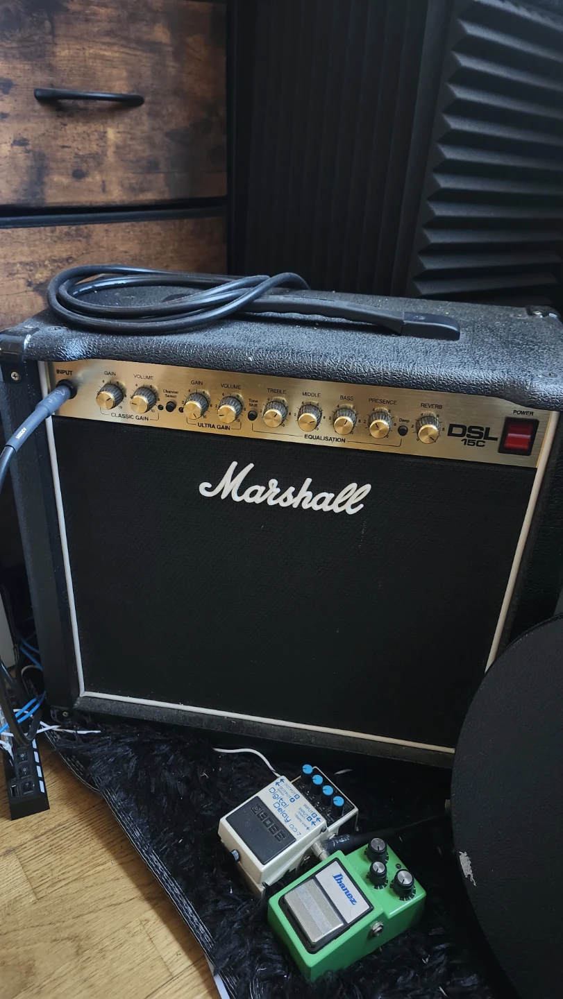 Marshall DSL15C tube combo amp