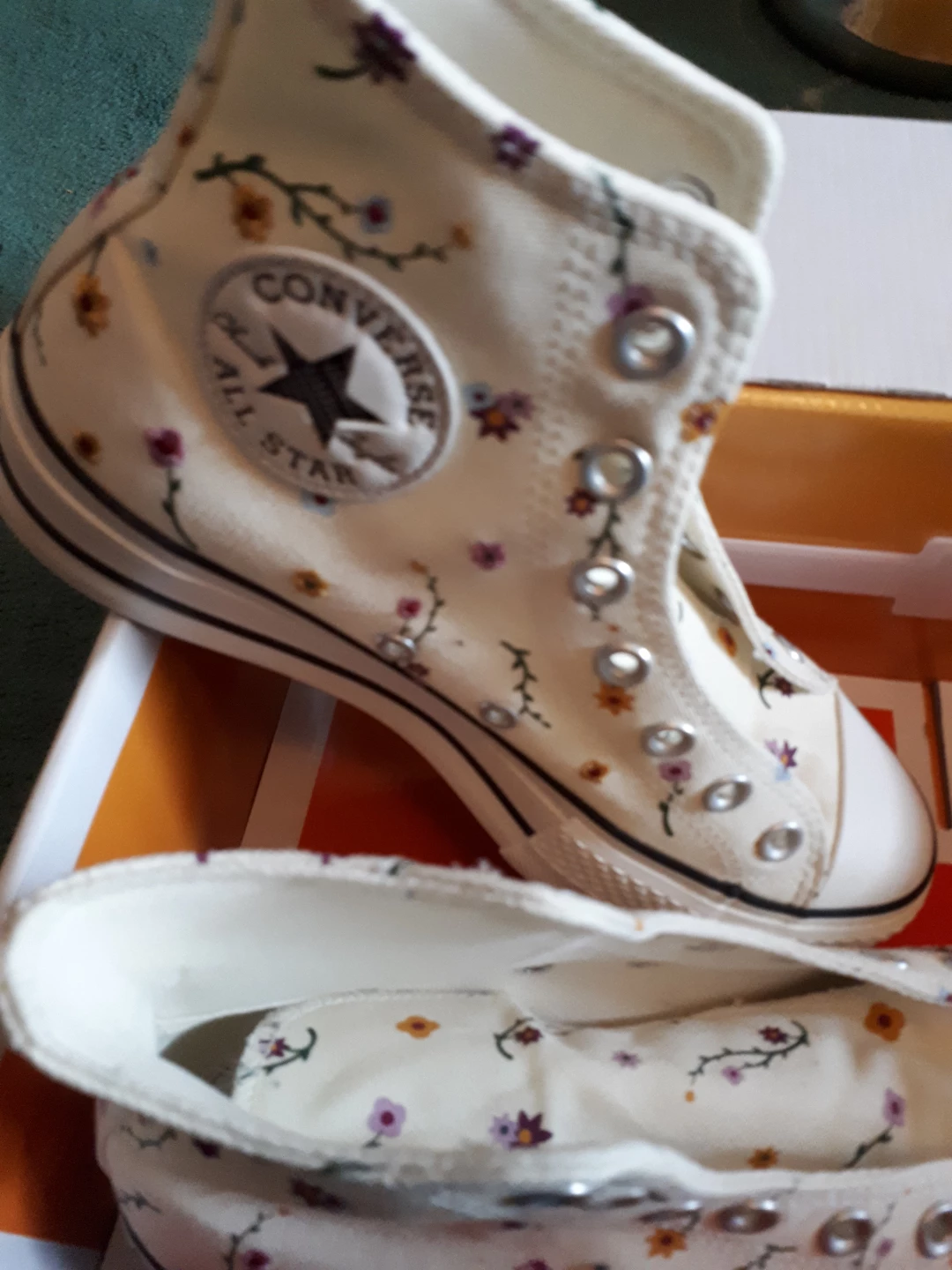Brand new Converse Chuck Taylor All Star High Top Floral Shoes