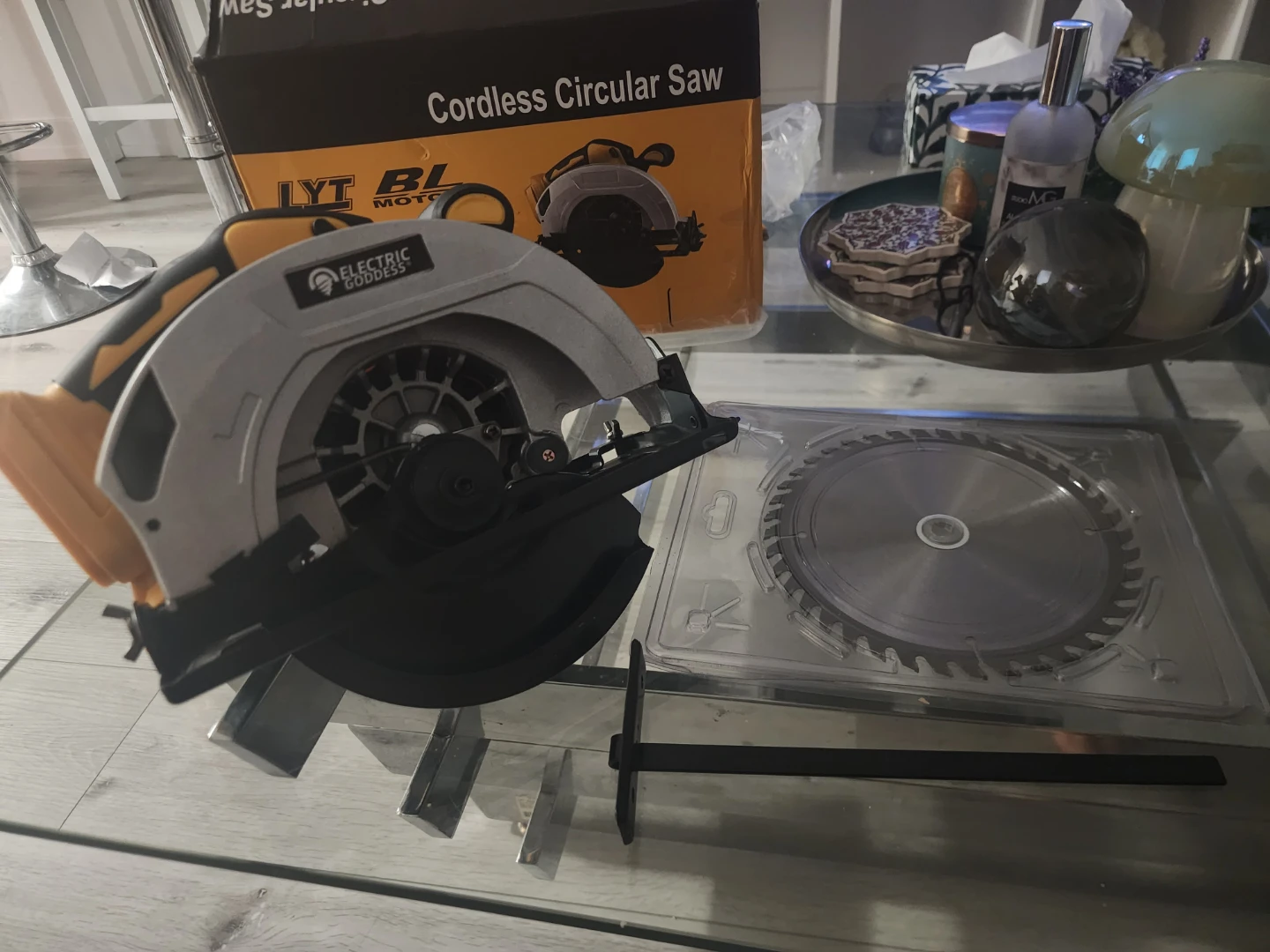 ELECTRIC GODDES - LYT BI-MOTOR Cordless Circular Saw