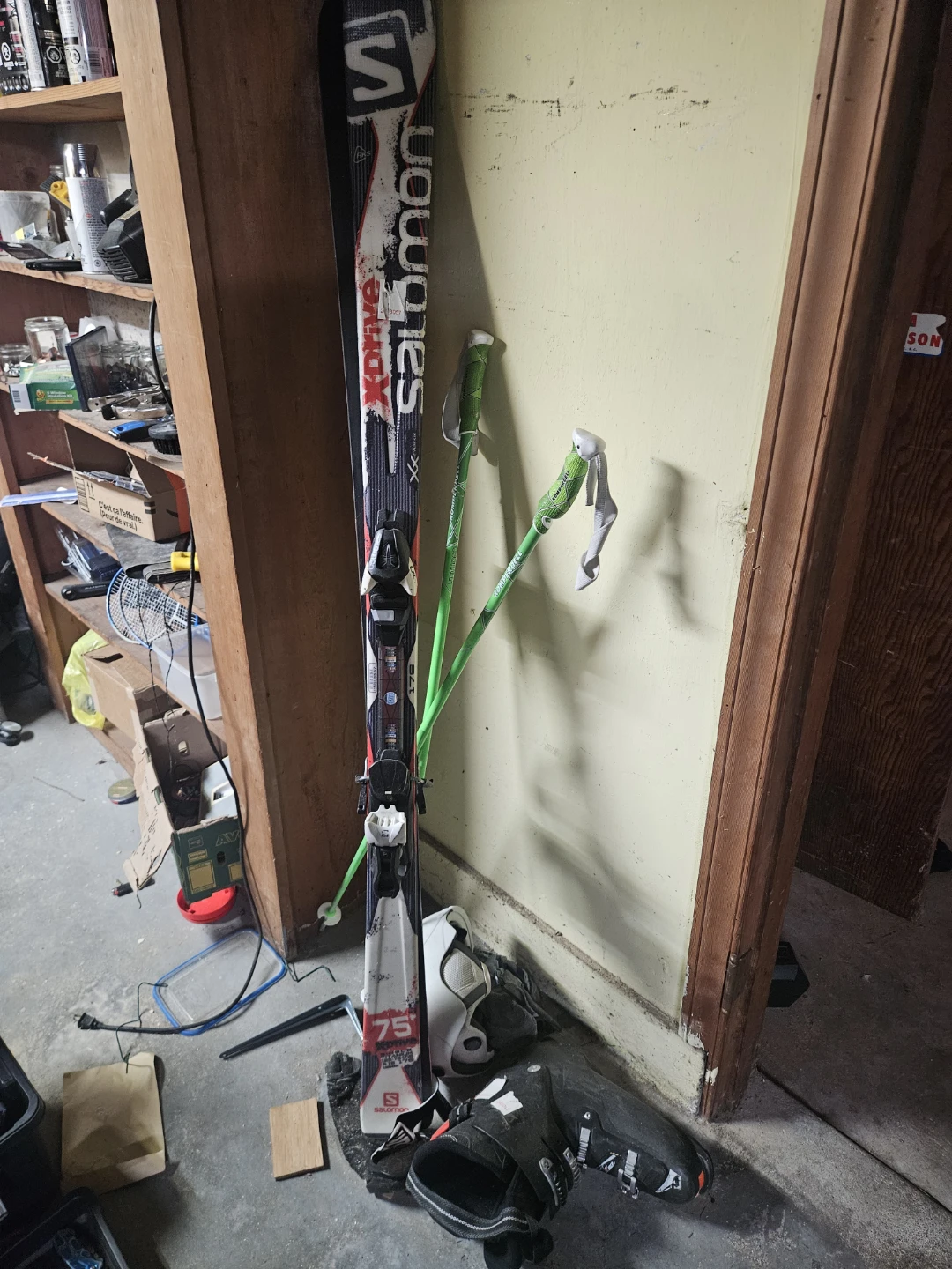Salomon X-Drive 75 Skis with Poles and Boots