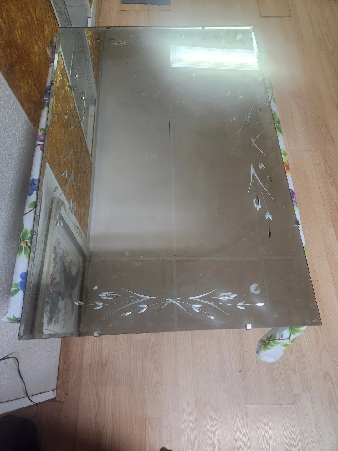 Beveled Etched Floral Pattern Mirror - photo 3