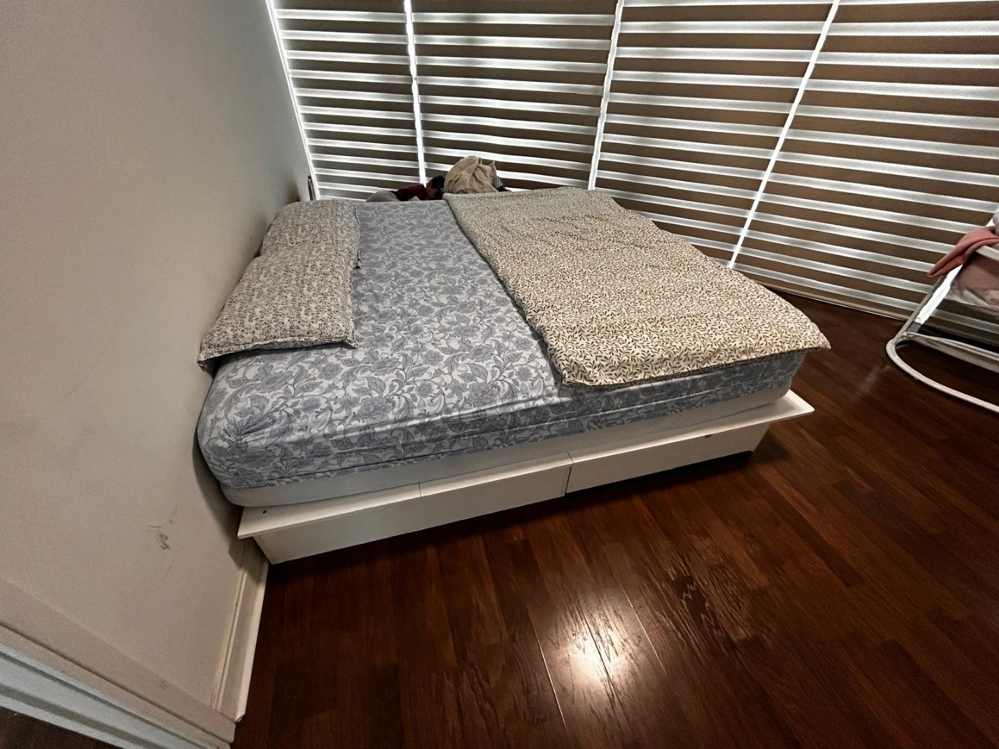 White King Bed Frame with Storage Drawers - photo 4