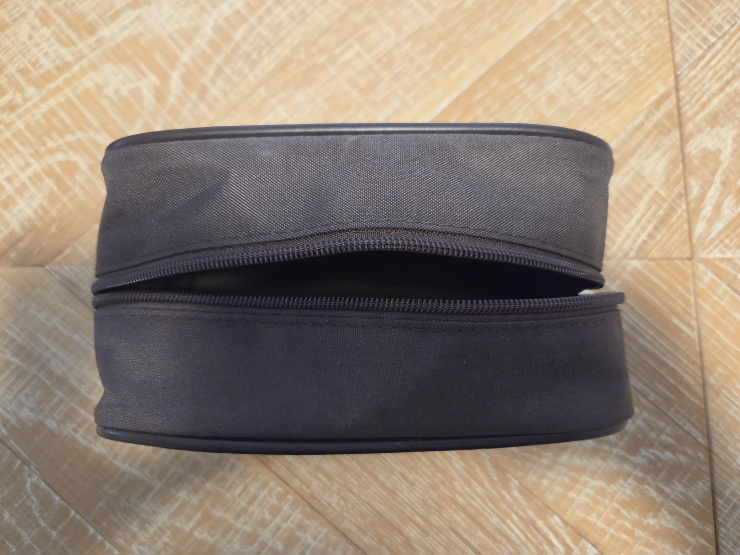 BVLGARI Parfums Emirates Travel Pouch - photo 2