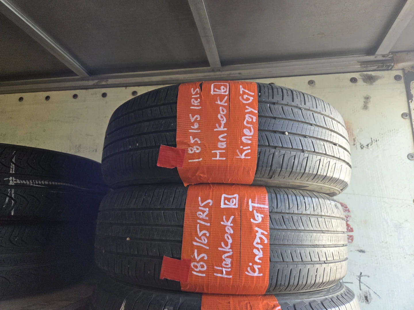 Hankook Kinergy GT Tires - 185/65 R15