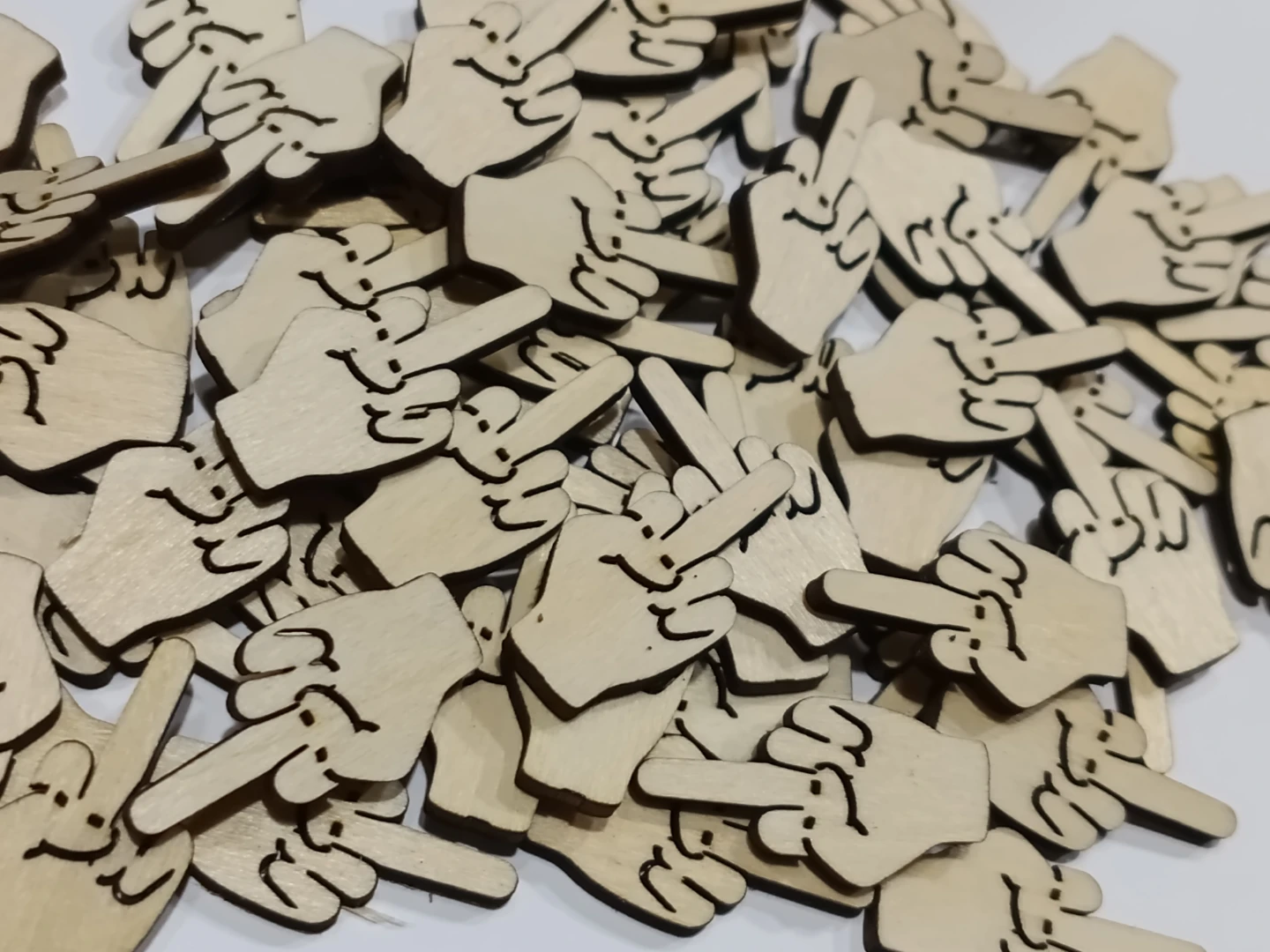Wooden Middle Finger & Pointing Finger Charms 100 pack - photo 4