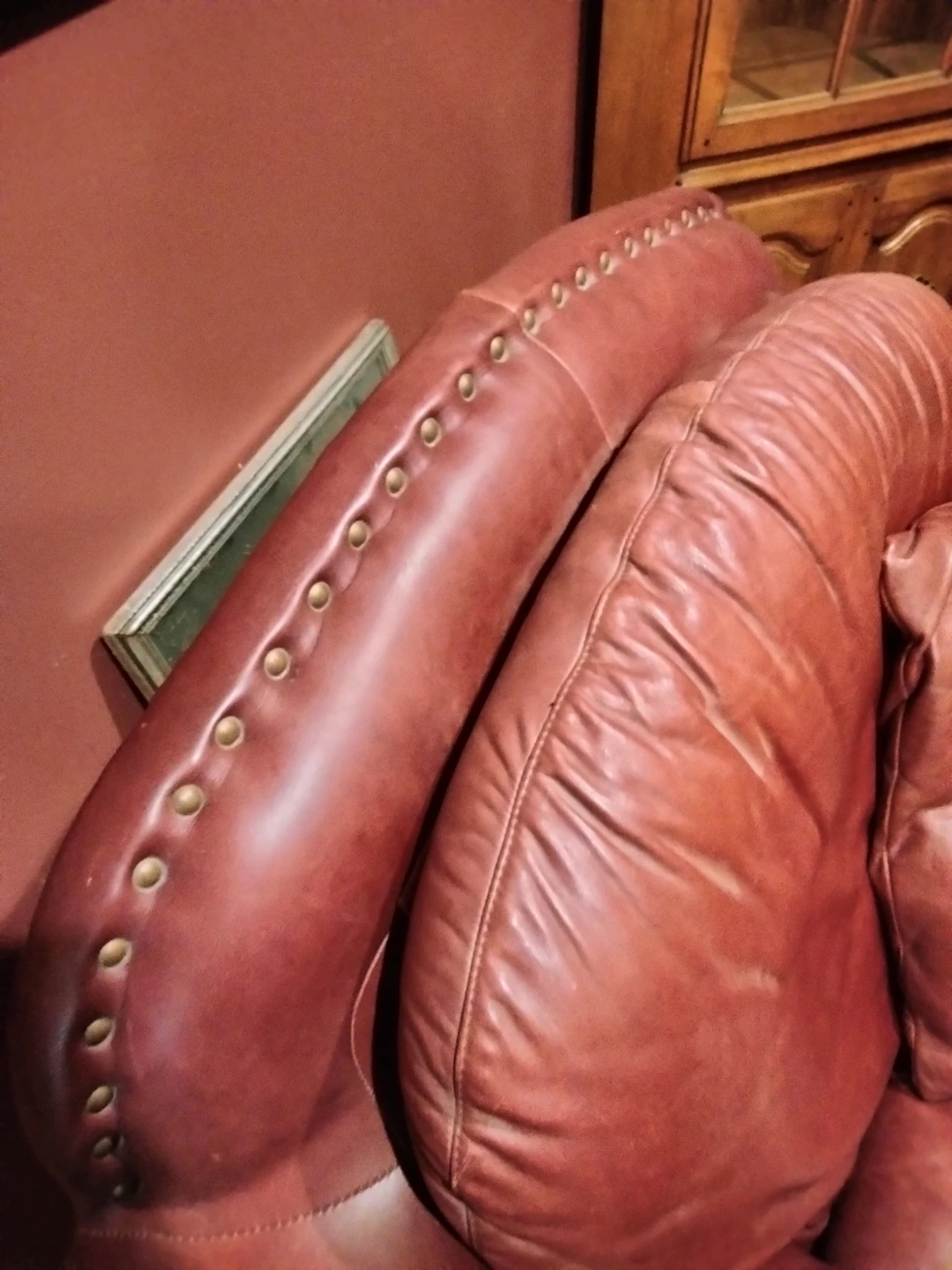 Walter E Smithe premium Leather Armchair with Ottoman - photo 3