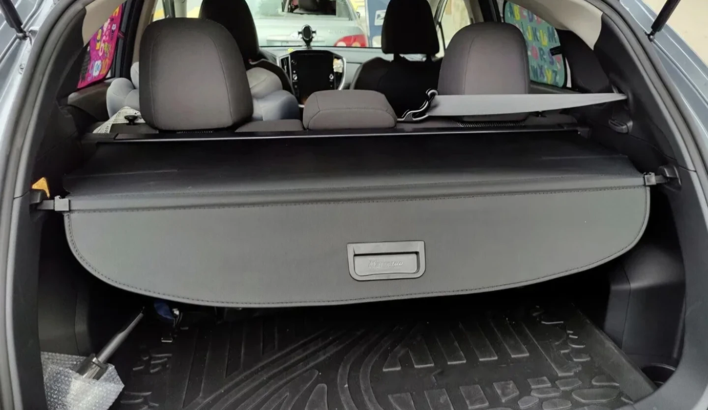 Retractable Cargo Cover for Compact SUV 48" - photo 3