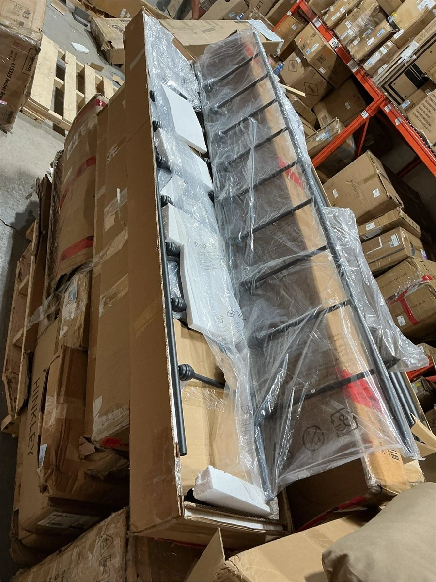 BNIB - Black Metal Bed Frame - King Size - photo 4