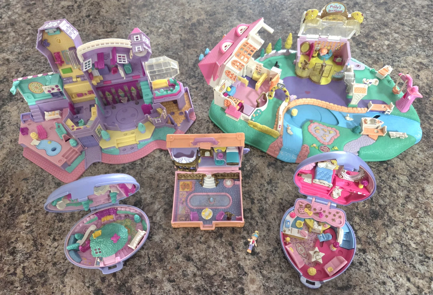 Polly pocket vintage toy lot with figure