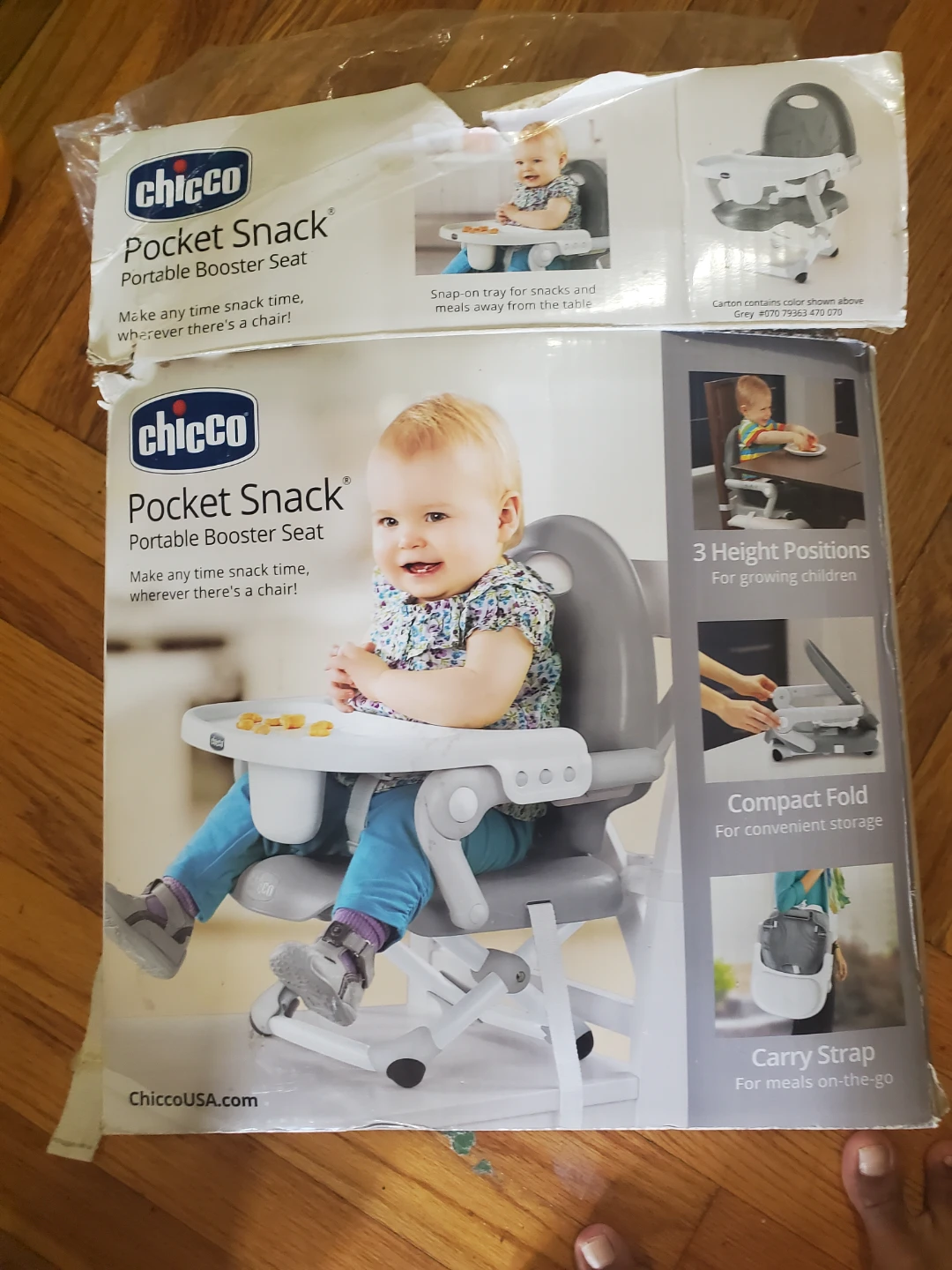 Chicco Pocket Snack Portable Booster Seat
