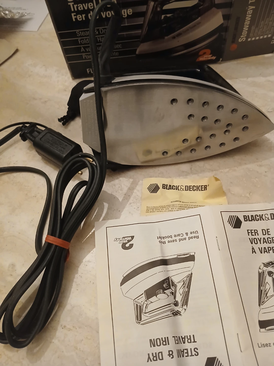 Black & Decker Stowaway Travel Iron
