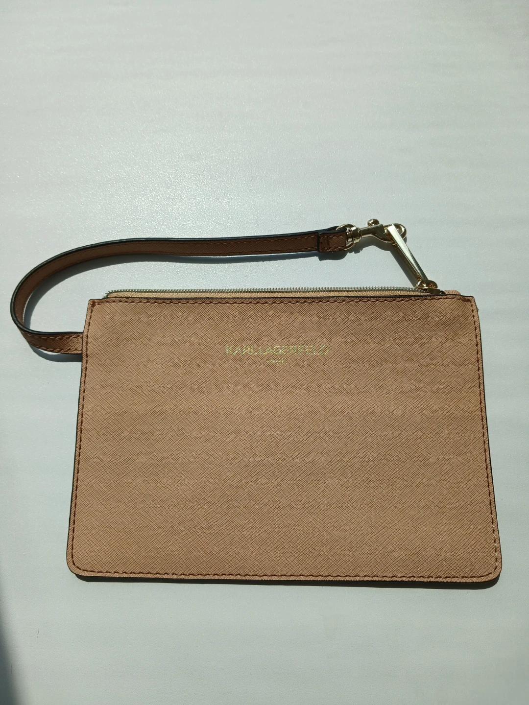 Karl Lagerfeld Paris Wristlet Pouch - photo 5