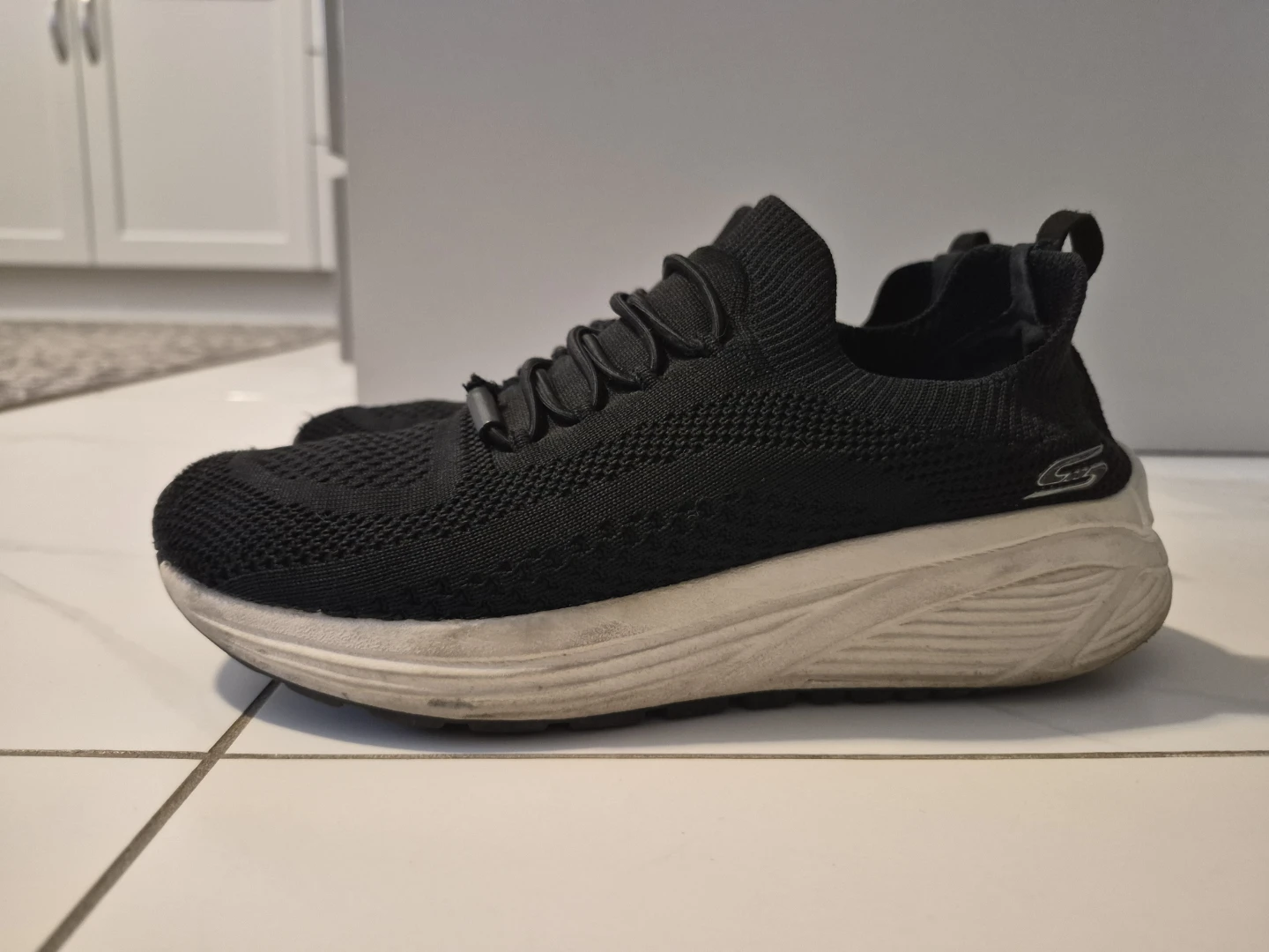 Skechers Black Knit Slip-On Sneakers - photo 4