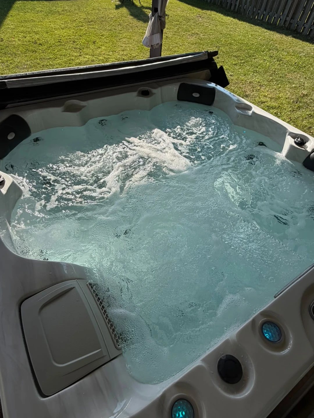 Canadian Spa Company Hot Tub