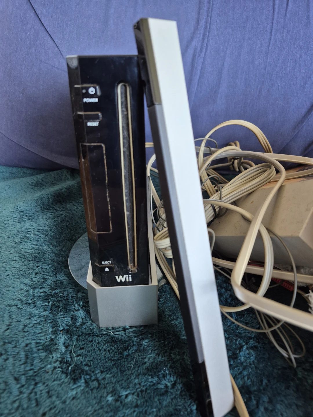 Nintendo Wii Console - photo 2