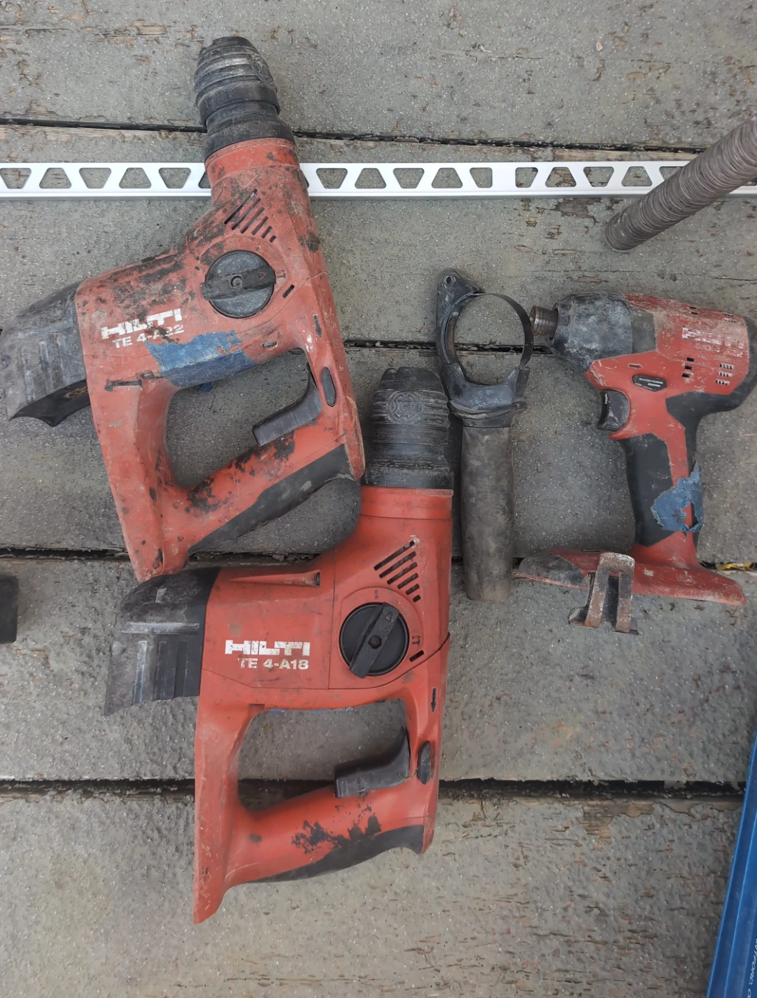 Hilti set. - photo 3