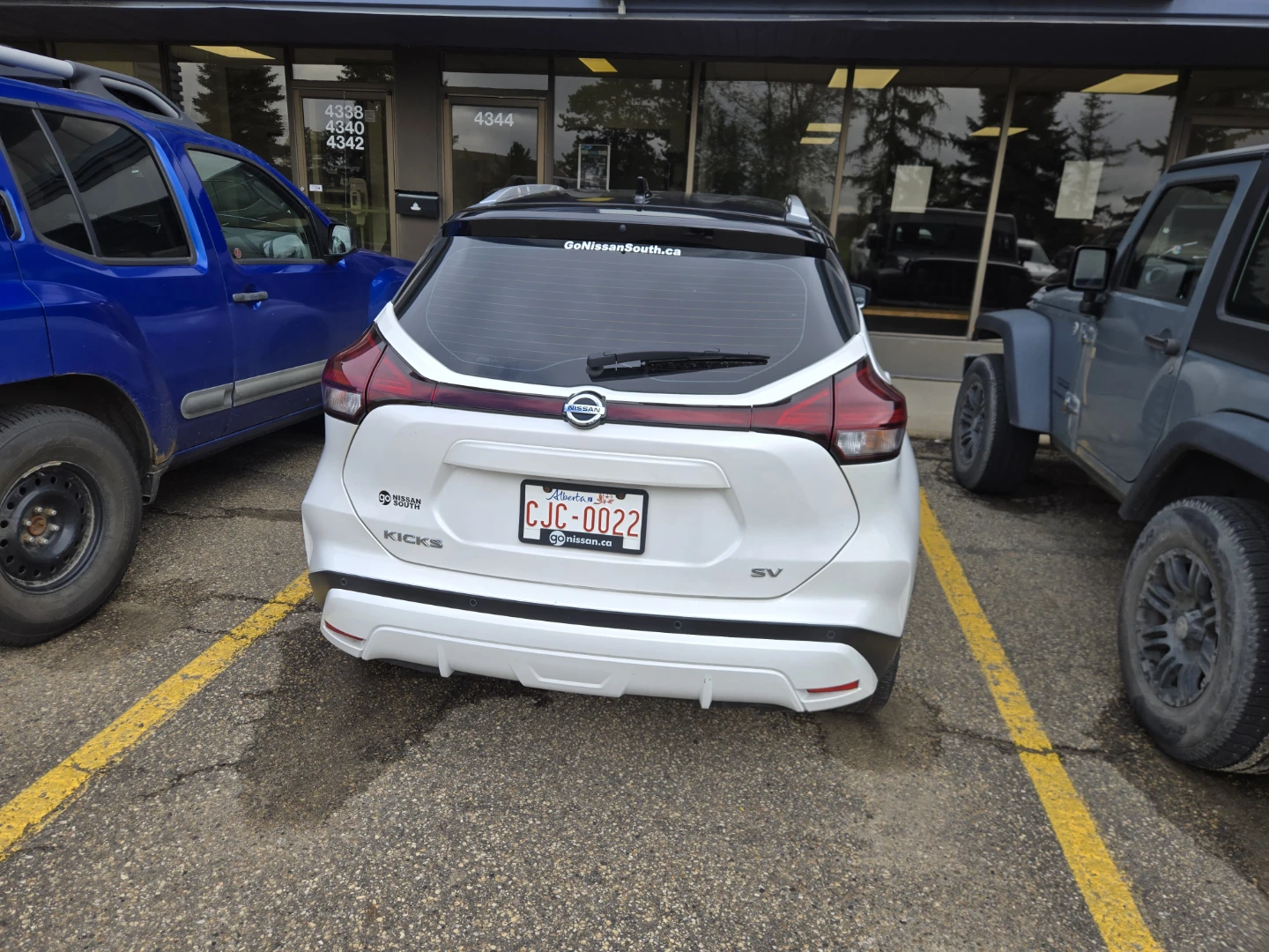 2021 Nissan Kicks SV – 75,000 km – $12,900 - photo 3
